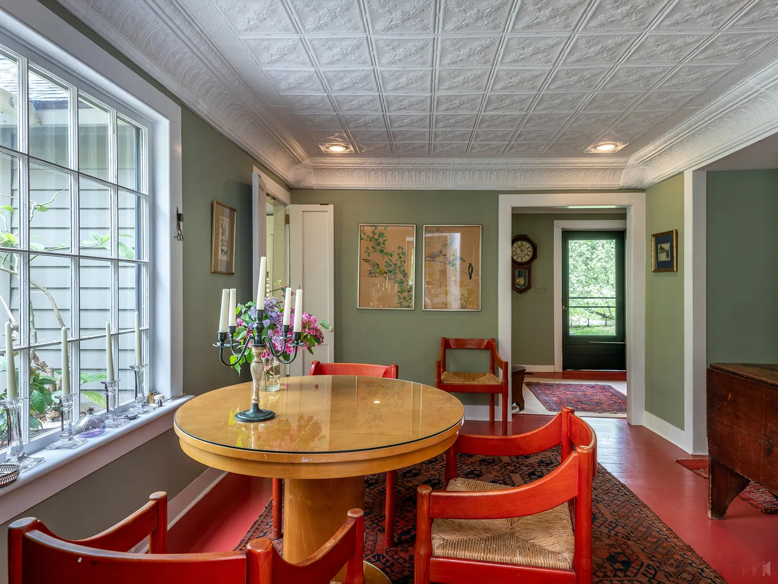 Main-house dining room with painted floor